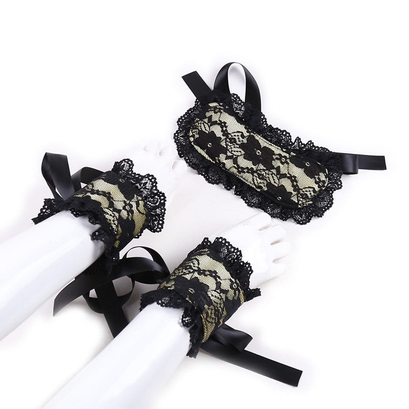 3pcs Lace Blindfold And Handcuffs Set