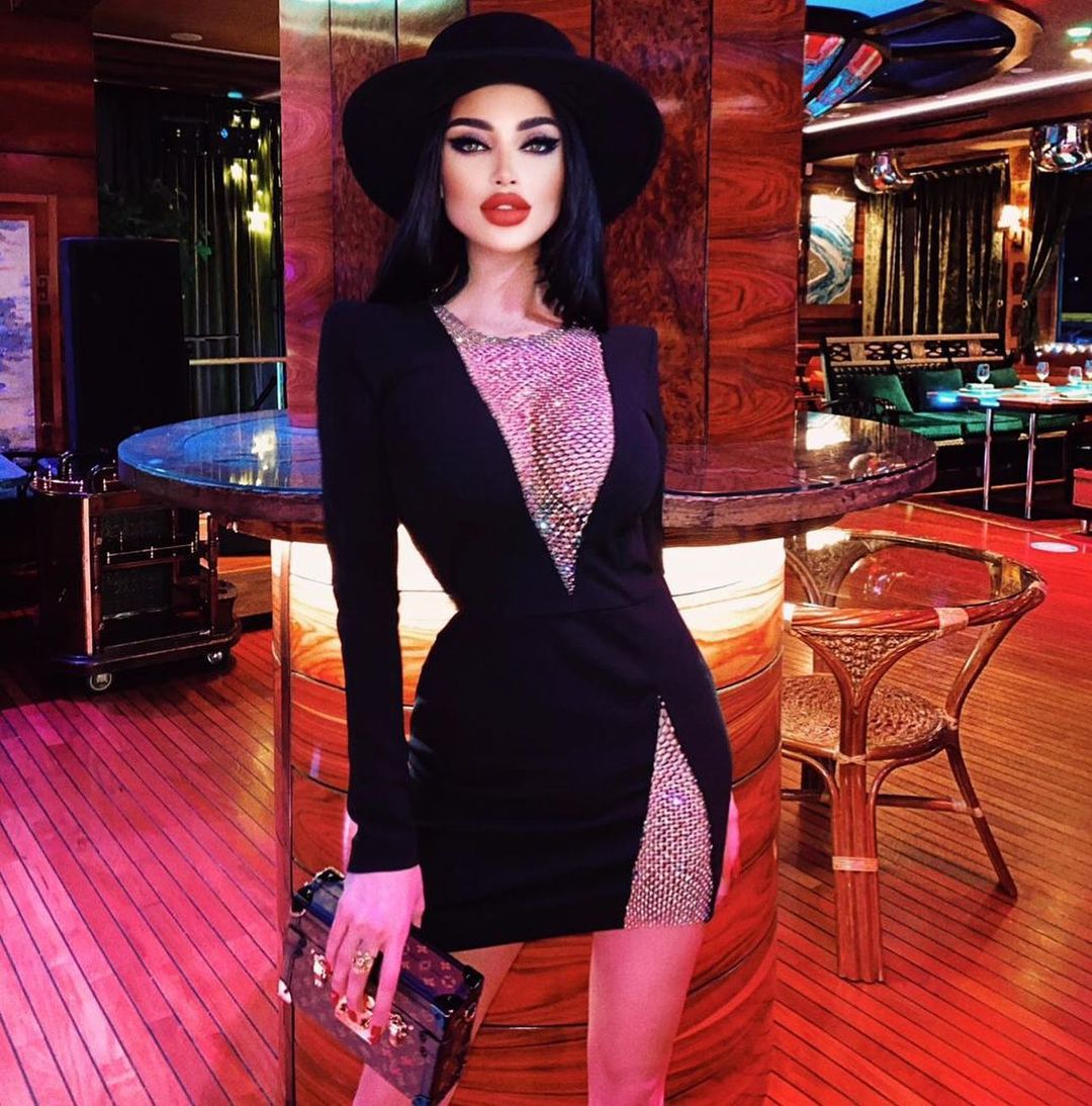 Net Diamond Long Sleeved Dress